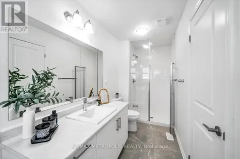 120 Laing Drive Whitby ON L1P 0N5