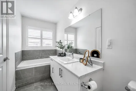 120 Laing Drive Whitby ON L1P 0N5