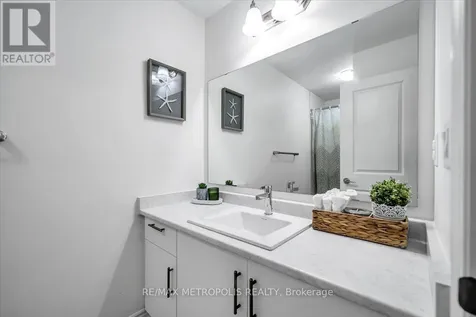 120 Laing Drive Whitby ON L1P 0N5