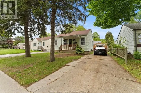 1588 Central Avenue Windsor ON N8Y 3V8