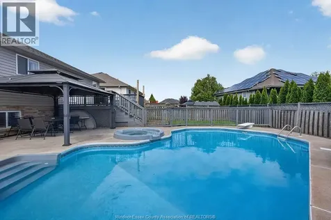 1414 Girard Drive Lakeshore ON N0R 1A0