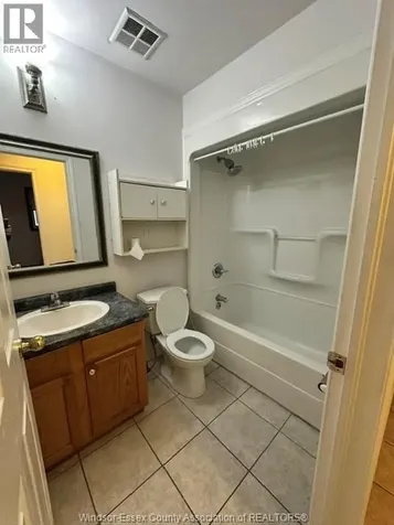 4564 Fontana Avenue Windsor ON N9G 3C8