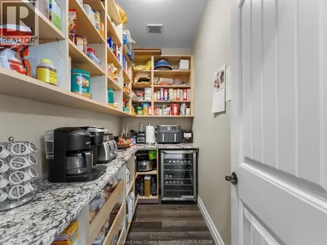 4940 4th Concession Road E Essex ON N0R 1G0