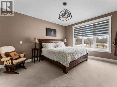 4940 4th Concession Road E Essex ON N0R 1G0