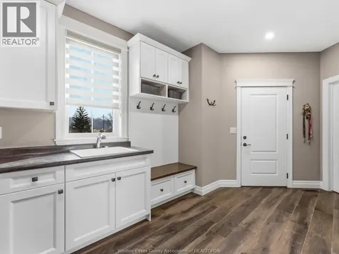 4940 4th Concession Road E Essex ON N0R 1G0