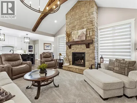 4940 4th Concession Road E Essex ON N0R 1G0