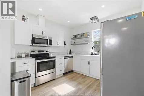 1255 Assumption Windsor ON N9A 3C7