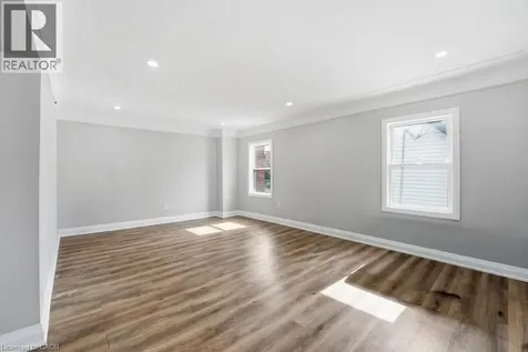 773 Lawrence Road Hamilton ON L8K 1Z7