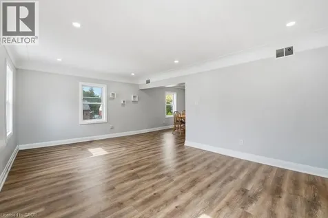 773 Lawrence Road Hamilton ON L8K 1Z7