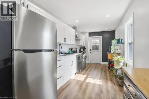 773 Lawrence Road Hamilton ON L8K 1Z7