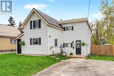 307 Millard Street Orillia ON L3V 4H2