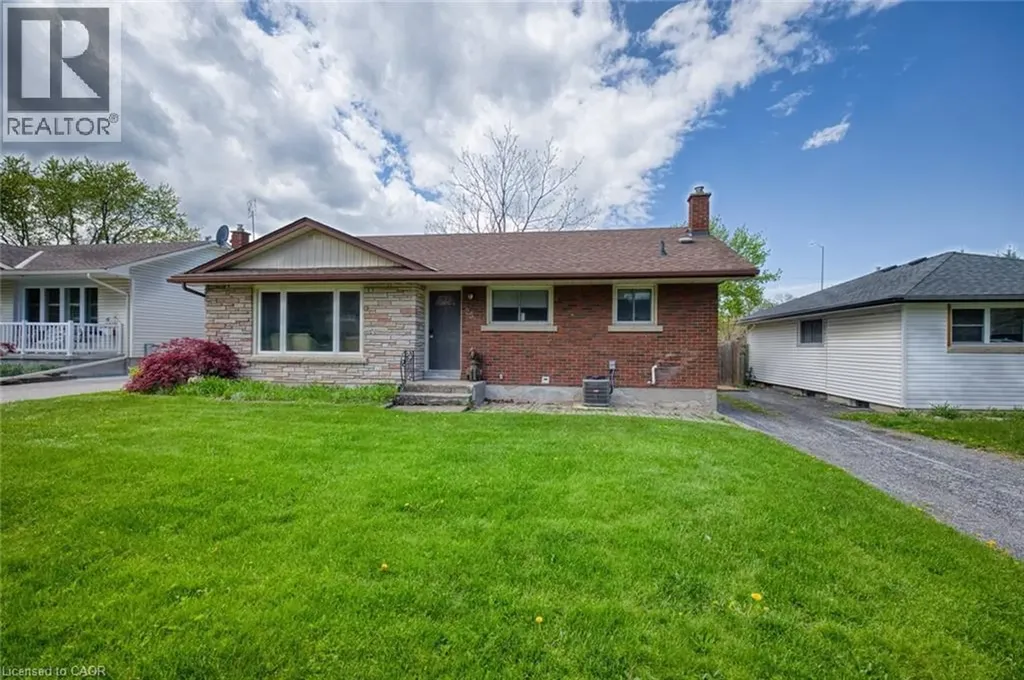25 Warkdale Drive St. Catharines ON L2T 2V8