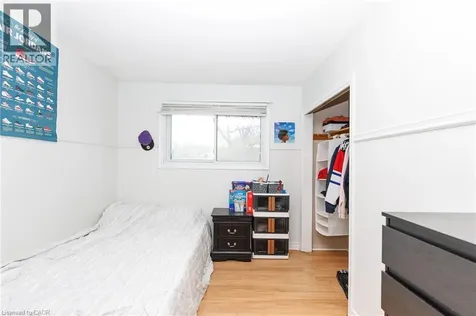 25 Warkdale Drive St. Catharines ON L2T 2V8