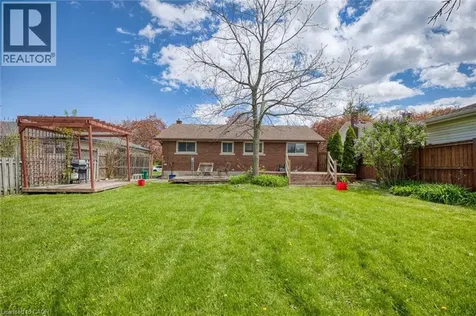 25 Warkdale Drive St. Catharines ON L2T 2V8