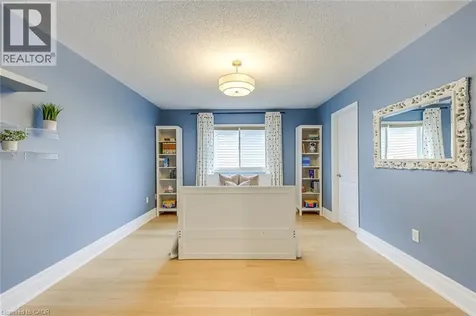 4267 Sarazen Drive Burlington ON L7M 4Z2