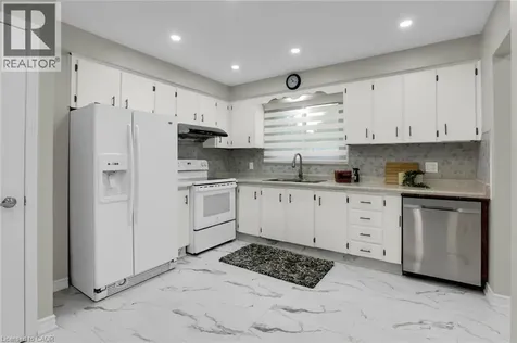 7812 Badger Road Niagara Falls ON L2H 2J5