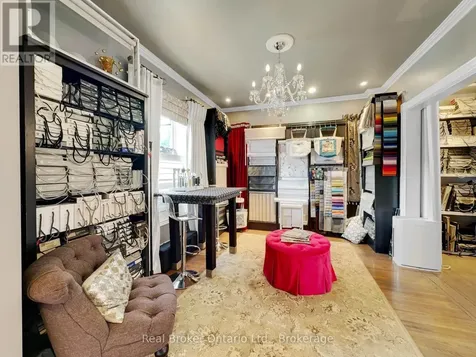 273-275 Brant Avenue Brantford ON N3T 3J6