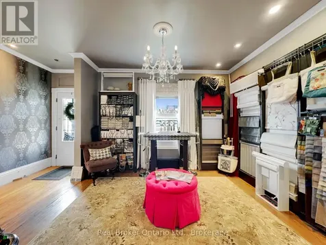 273-275 Brant Avenue Brantford ON N3T 3J6