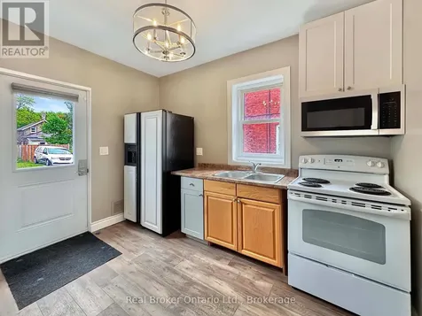 273 Brant Avenue Brantford ON N3T 3J6