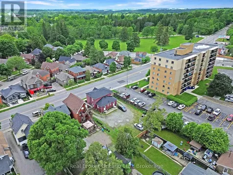 273 Brant Avenue Brantford ON N3T 3J6