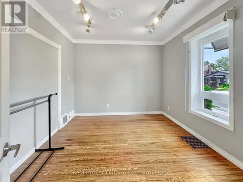 273 Brant Avenue Brantford ON N3T 3J6
