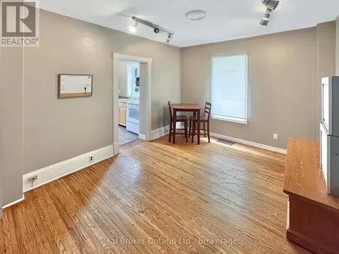 273 Brant Avenue Brantford ON N3T 3J6