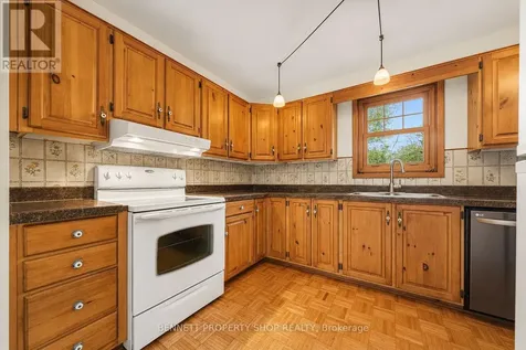 5696 Manotick Main Street Ottawa ON K4M 1J8