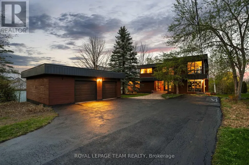 5657 Manotick Main Street Ottawa ON K4M 0T6