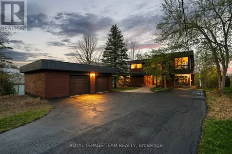 5657 Manotick Main Street Ottawa ON K4M 0T6