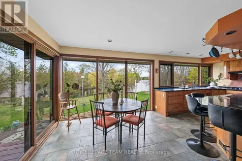 5657 Manotick Main Street Ottawa ON K4M 0T6