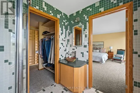 5657 Manotick Main Street Ottawa ON K4M 0T6
