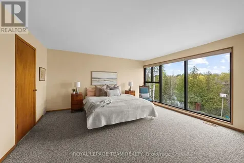 5657 Manotick Main Street Ottawa ON K4M 0T6