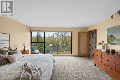 5657 Manotick Main Street Ottawa ON K4M 0T6