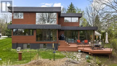 5657 Manotick Main Street Ottawa ON K4M 0T6