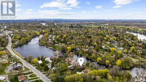 5657 Manotick Main Street Ottawa ON K4M 0T6
