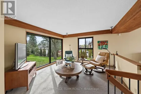 5657 Manotick Main Street Ottawa ON K4M 0T6