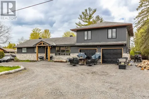 20 Norway Spruce Street Ottawa ON K2S 1P3