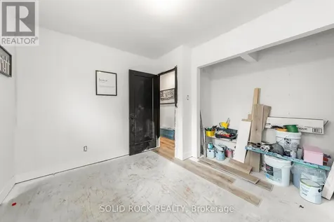 20 Norway Spruce Street Ottawa ON K2S 1P3