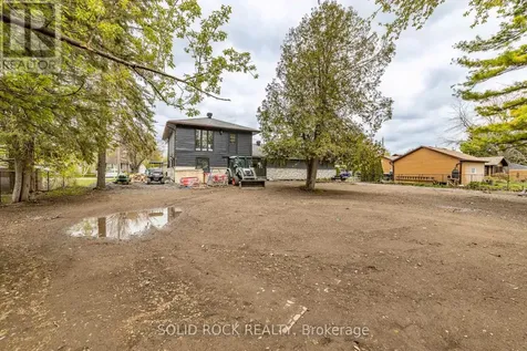 20 Norway Spruce Street Ottawa ON K2S 1P3