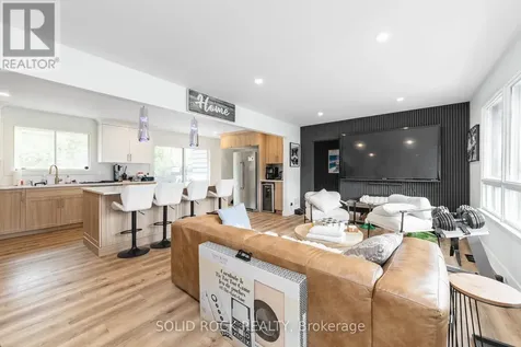 20 Norway Spruce Street Ottawa ON K2S 1P3