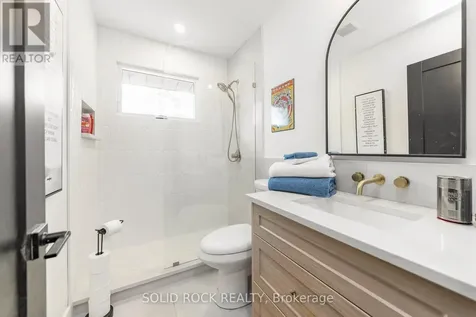 20 Norway Spruce Street Ottawa ON K2S 1P3