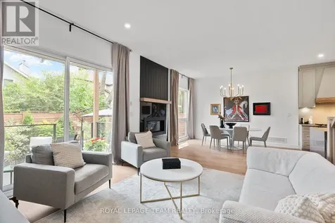278 Avondale Avenue Ottawa ON K1Z 7G8