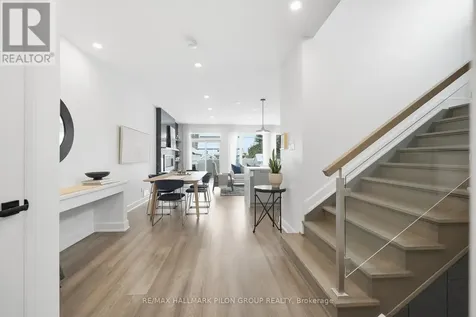 559 Mutual Street Ottawa ON K1K 1C5