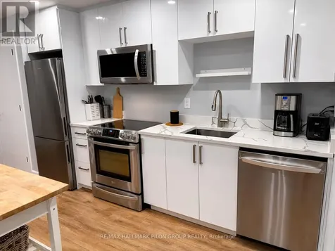 559 Mutual Street Ottawa ON K1K 1C5