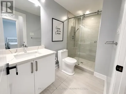 559 Mutual Street Ottawa ON K1K 1C5