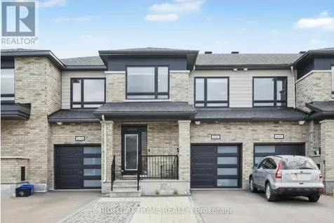 608 Fenwick Way Ottawa ON K2J 7E5
