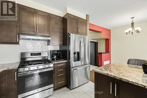 608 Fenwick Way Ottawa ON K2J 7E5