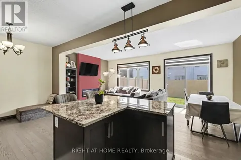 608 Fenwick Way Ottawa ON K2J 7E5