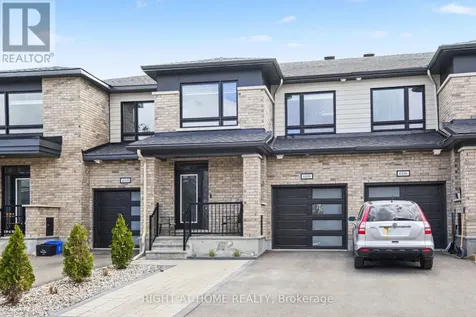 608 Fenwick Way Ottawa ON K2J 7E5