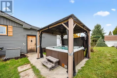 57 Maria Street Penetanguishene ON L9M 1L3